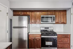 412 Quaker Hill Ct, Aurora, IL 60504 - Photo 11