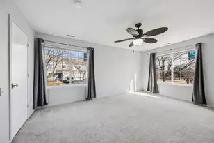 412 Quaker Hill Ct, Aurora, IL 60504 - Photo 15