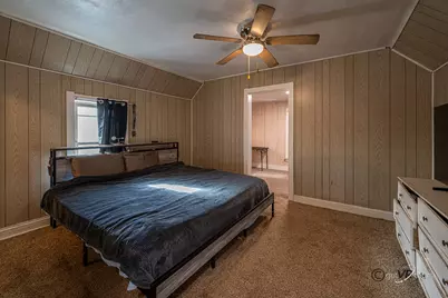 520 S Burchard Avenue, Freeport, IL 61032 - Photo 17