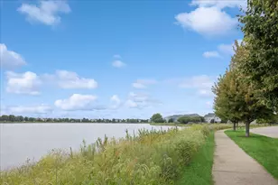 100 Devoe Dr, Oswego, IL 60543 - Photo 23