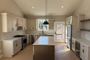 1204 Prairie Ln, Lemont, IL 60439 - Photo 3