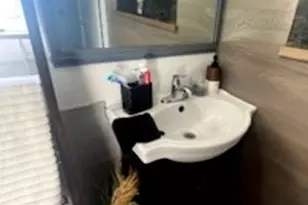 7240 107th Street W, Worth, IL 60482 - Photo 9