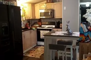 7240 107th Street W, Worth, IL 60482 - Photo 5