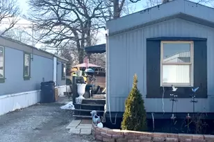 7240 107th Street W, Worth, IL 60482 - Photo 3