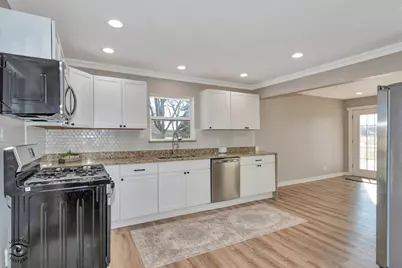 5101 W 1000 N Road, Kankakee, IL 60901 - Photo 5