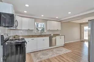 5101 W 1000N Rd, Kankakee, IL 60901 - Photo 5