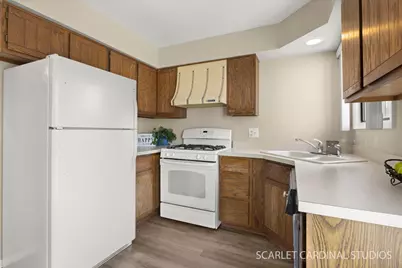 465 Echo Lane #2, Aurora, IL 60504 - Photo 5