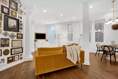 223 W Wisconsin Street #3A, Chicago, IL 60614 - Photo 3