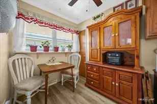 505 Ryan Ln, West Dundee, IL 60118 - Photo 7