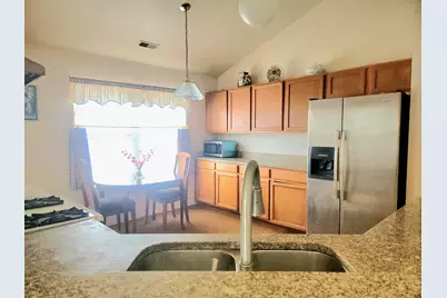 214 Gazebo Lane #12, Lombard, IL 60148 - Photo 5