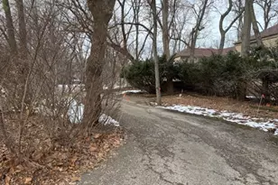 1851 Cooper Ln, Highland Park, IL 60035 - Photo 7