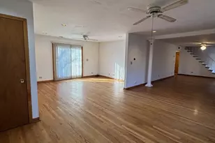 640 Pfingsten Rd, Northbrook, IL 60062 - Photo 5