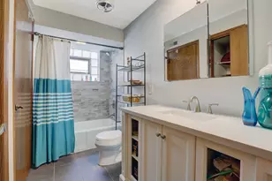 5510 W Windsor Ave, Chicago, IL 60630 - Photo 11