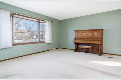 1327 Timberline Drive, Joliet, IL 60431 - Photo 9