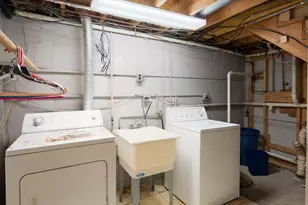 1327 Timberline Dr, Joliet, IL 60431 - Photo 27