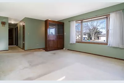 1327 Timberline Drive, Joliet, IL 60431 - Photo 7