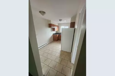 7455 N Ridge Boulevard #C2, Chicago, IL 60645 - Photo 3