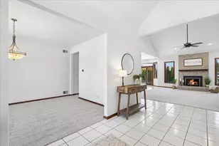 13109 W Chaplin St, Wadsworth, IL 60083 - Photo 5