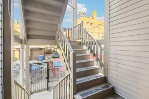 7622 N Greenview Ave, Chicago, IL 60626 - Photo 21