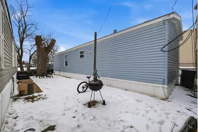 815 E Oakton St Street #311, Des Plaines, IL 60018 - Photo 3