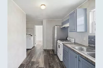 815 E Oakton St Street #311, Des Plaines, IL 60018 - Photo 7