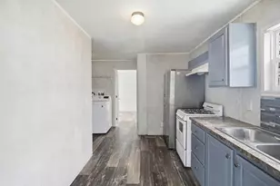 815 E Oakton St St, Des Plaines, IL 60018 - Photo 7