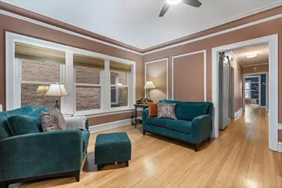 2929 N Pine Grove Avenue #1, Chicago, IL 60657 - Photo 9