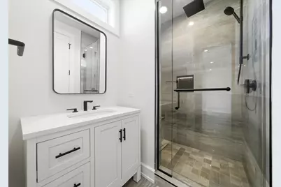 2457 W Byron Street, Chicago, IL 60618 - Photo 21