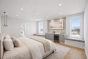 2457 W Byron St, Chicago, IL 60618 - Photo 15