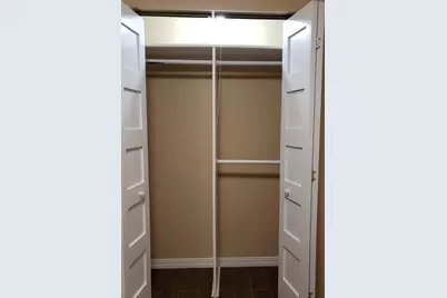 1634 N Central Park Avenue #G, Chicago, IL 60647 - Photo 7