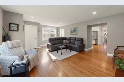 582 Glendale Avenue, Glen Ellyn, IL 60137 - Photo 5