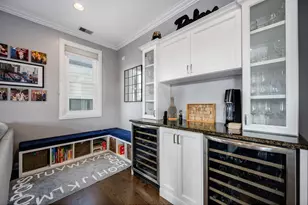 1617 W Barry Ave, Chicago, IL 60657 - Photo 13