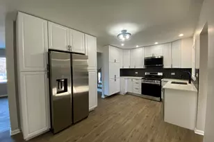 4657 176th Pl, Country Club Hills, IL 60478 - Photo 5