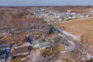 8198 Pine Ave, Downs, IL 61736 - Photo 39