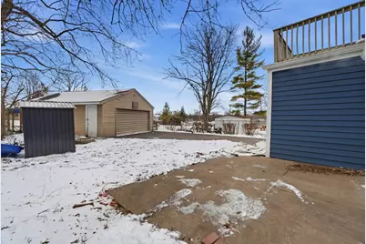 233 E Hawthrone Drive, Round Lake Beach, IL 60073 - Photo 21