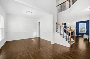 136 Lilac St, Bolingbrook, IL 60490 - Photo 9