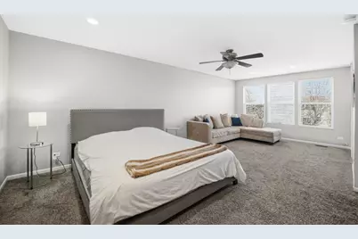 136 Lilac Street, Bolingbrook, IL 60490 - Photo 11