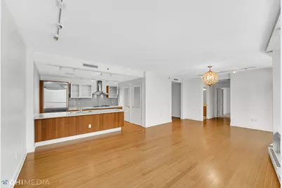 340 E Randolph Street #1302, Chicago, IL 60601 - Photo 5