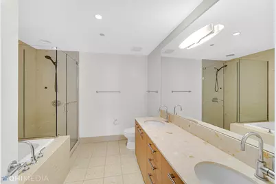 340 E Randolph Street #1302, Chicago, IL 60601 - Photo 19