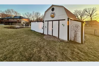 1007 S Oak Creek Drive, Genoa, IL 60135 - Photo 19