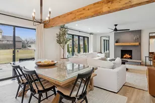 7800 Dorchester Ln, Darien, IL 60561 - Photo 7