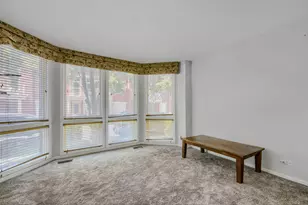 481 N Clinton St, Chicago, IL 60654 - Photo 11