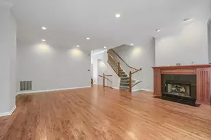 481 N Clinton St, Chicago, IL 60654 - Photo 7