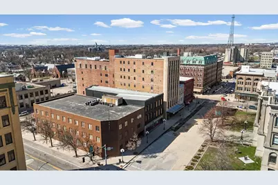 212 N Center Street #202, Bloomington, IL 61701 - Photo 39