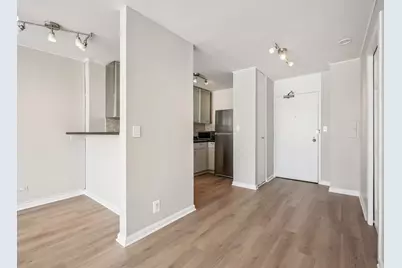 5455 N Sheridan Road #2807, Chicago, IL 60640 - Photo 5