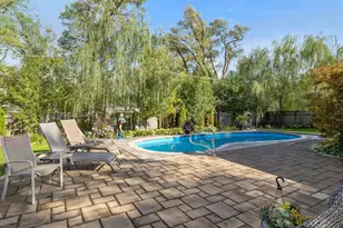 281 Graemere St, Northfield, IL 60093 - Photo 25