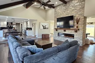 3N805 Town Hall Rd, Saint Charles, IL 60175 - Photo 9