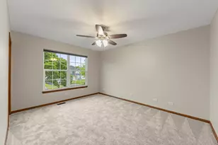972 Canyon Trl Ct, Yorkville, IL 60560 - Photo 33