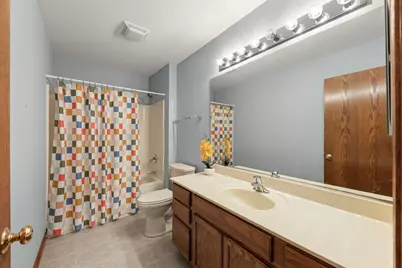 972 Canyon Trail Court, Yorkville, IL 60560 - Photo 37