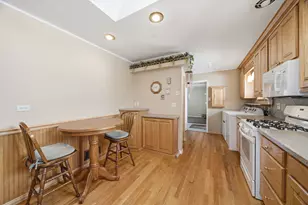 11326 S Troy St, Chicago, IL 60655 - Photo 7